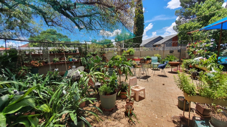 4 Bedroom Property for Sale in Fleurdal Free State